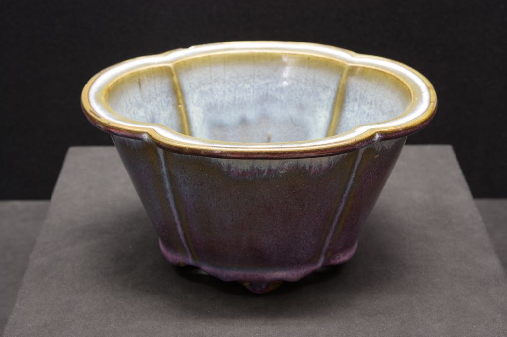 图片[1]-Jun kiln rose-purple glaze Begonia flowerpot-China Archive